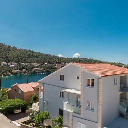 Maloa One Bedroom Апартаменты *