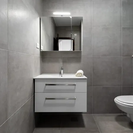 Appartamento Maloa One Bedroom Smokvica (Korcula)